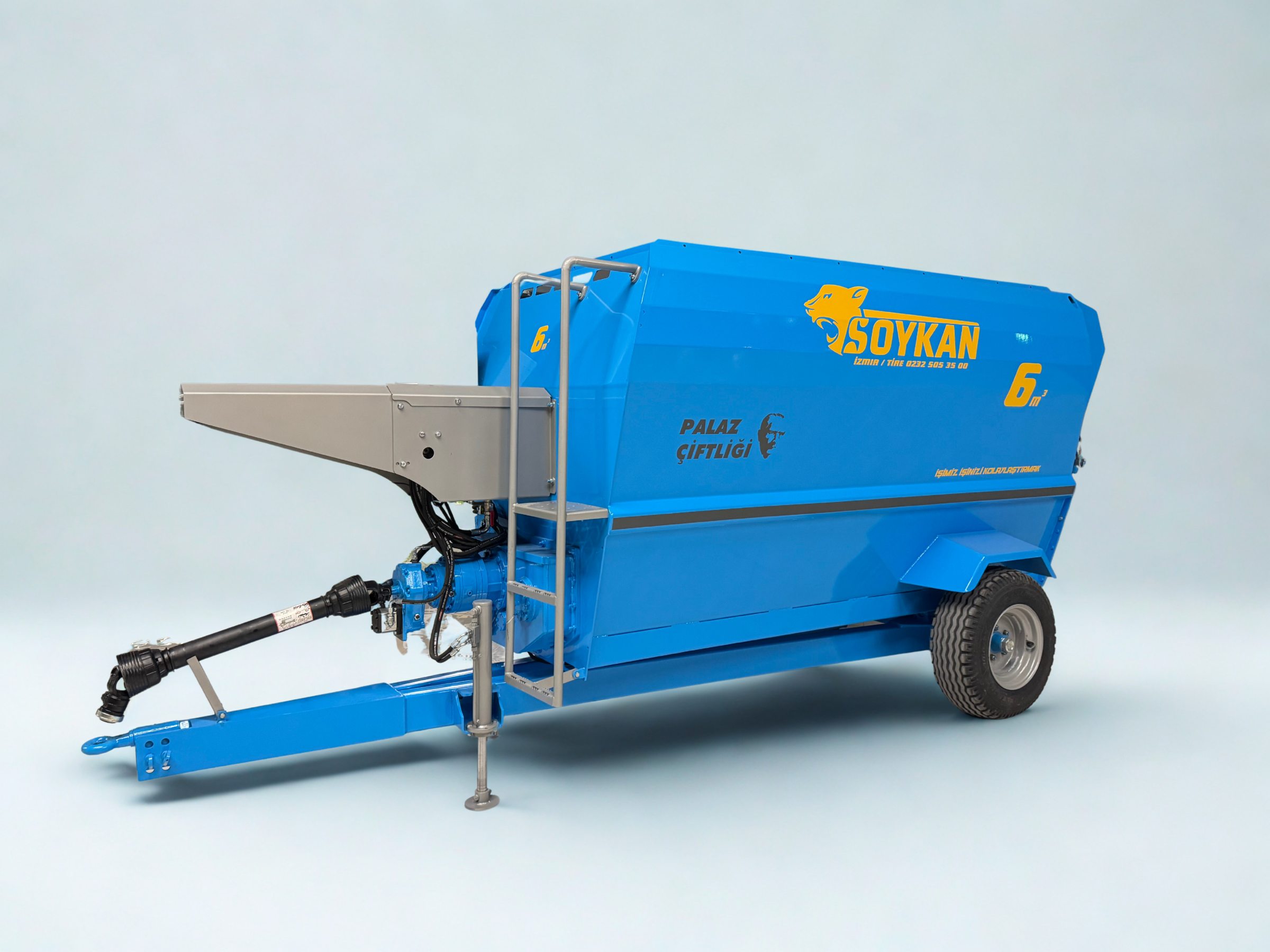 6M3 YEM KARMA VE DAĞITMA MAKİNASI